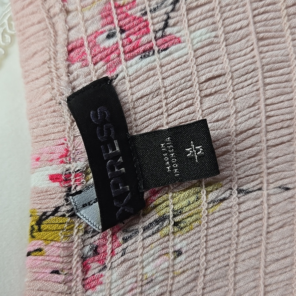 Express dress - Picture 5 of 5